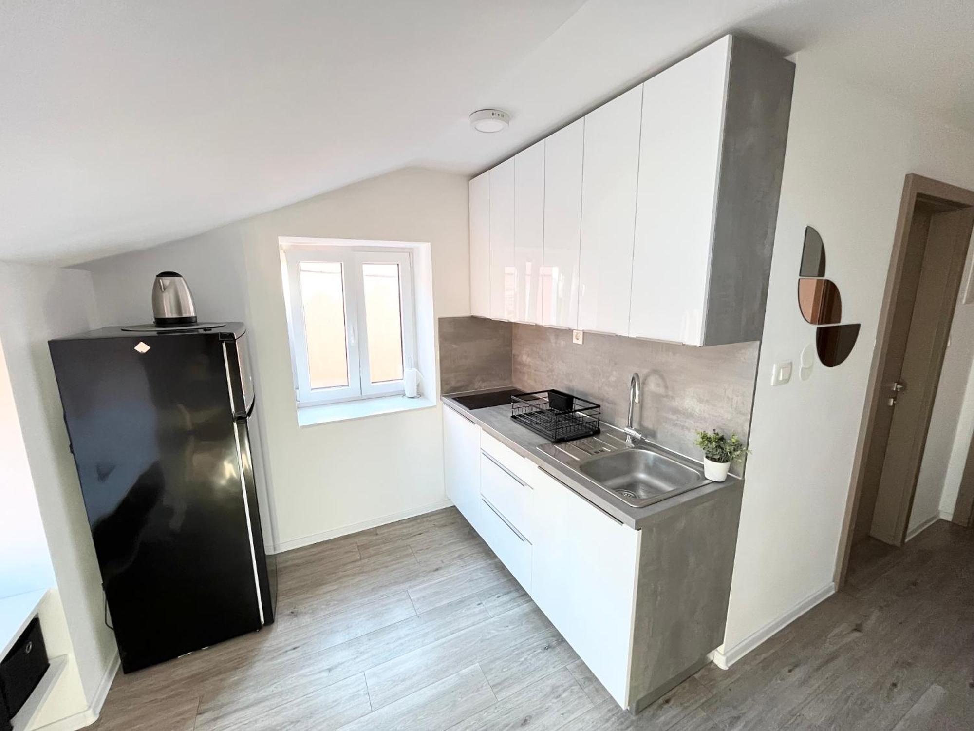 Casa Orange 3 Apartment โคเปร์ ภายนอก รูปภาพ